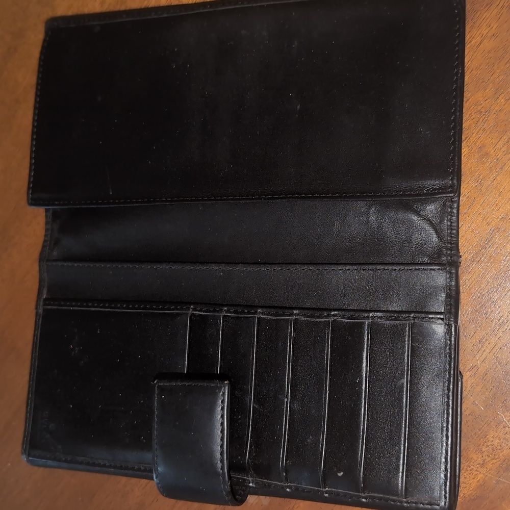 Gucci Long Leather and Canvas Wallet. EUC. - Picture 9 of 12